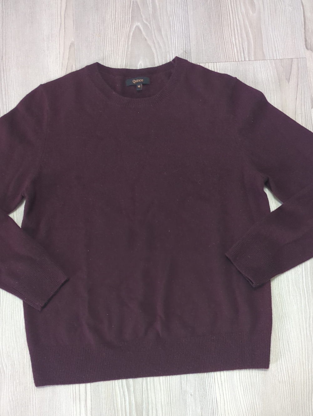Quince Cashmere Crewneck Sweater Medium Burgundy Wine Merlot Pullover